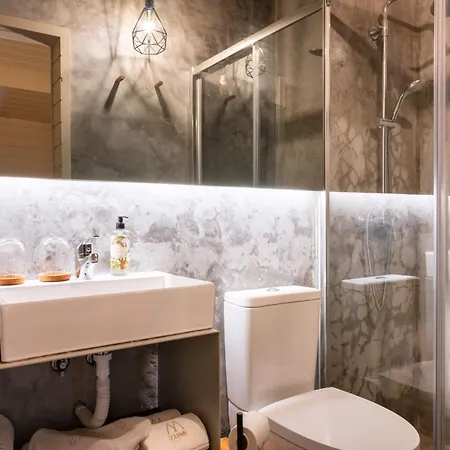 Dourwin - Riverside - Adults Only *