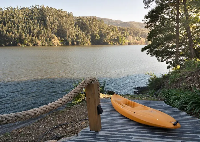 Dourwin - Exclusive & Restaurant - Adults Only 农家乐 佩纳菲耶尔